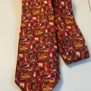 Salvatore Ferragamo Red Silk Equestrian Mallard Animal Pattern Tie